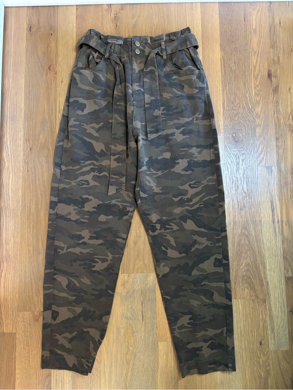 Topshop Women's Camo Cargo Pants in Olive/Brown